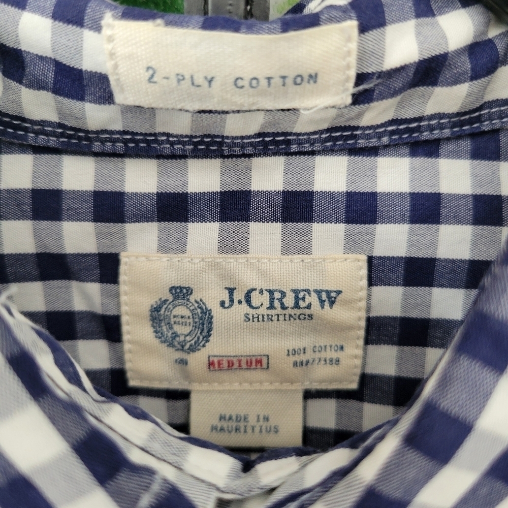 J.Crew Gingham Pattern Shirt. - Picture 4 of 5